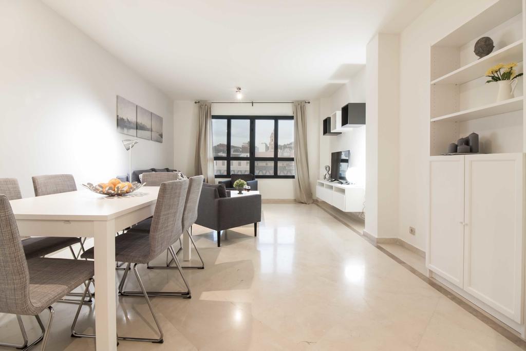 Malaga Center Flat Holidays Atarazanas Market Exteriör bild